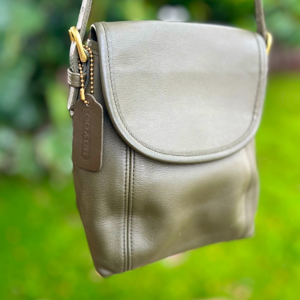 Vintage Coach Soho Small Flap Bag 4108 Loden Green Costa Rica 1998 Rare leather